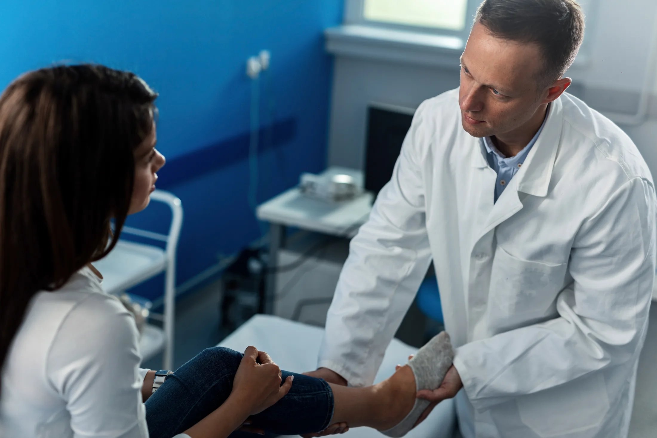 The Difference Between Varicose and Spider Veins